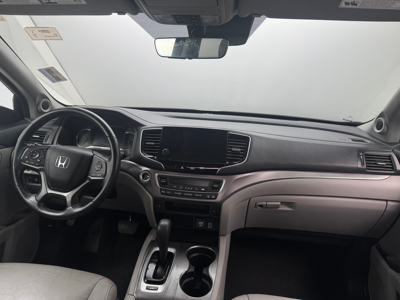 Thumbnail: 2019 Honda Pilot - 2