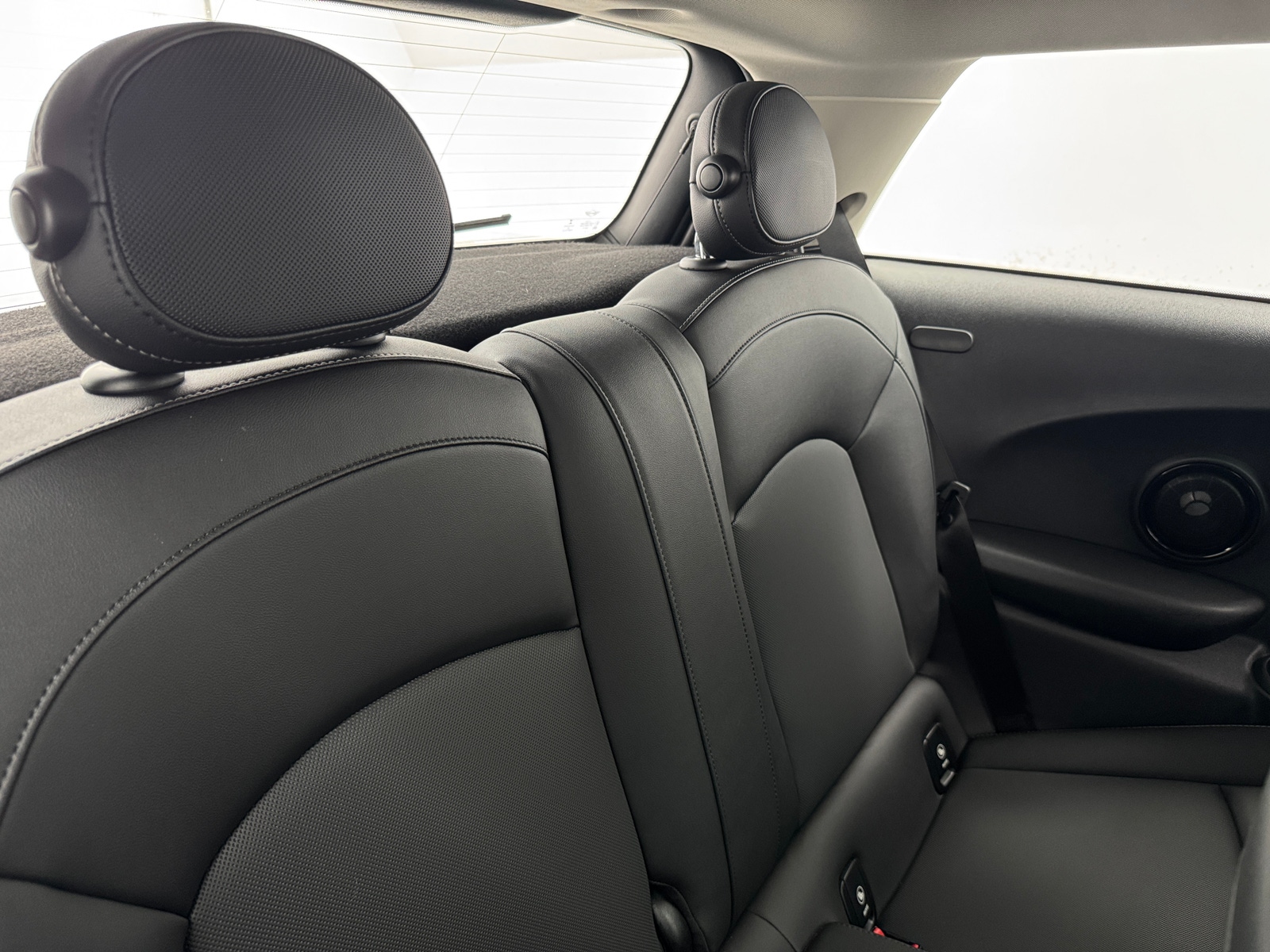 Thumbnail: 2023 MINI Cooper Hardtop - 5