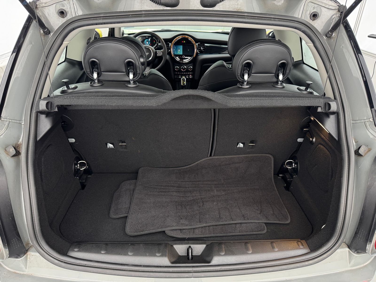 Thumbnail: 2023 MINI Cooper Hardtop - 6