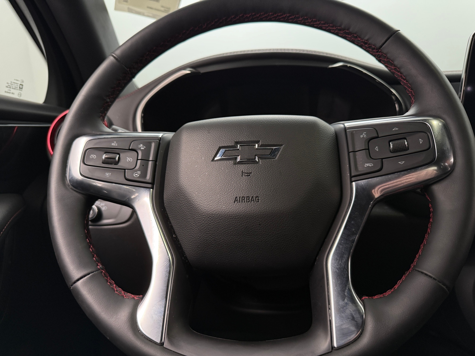 Thumbnail: 2025 Chevrolet Blazer - 4