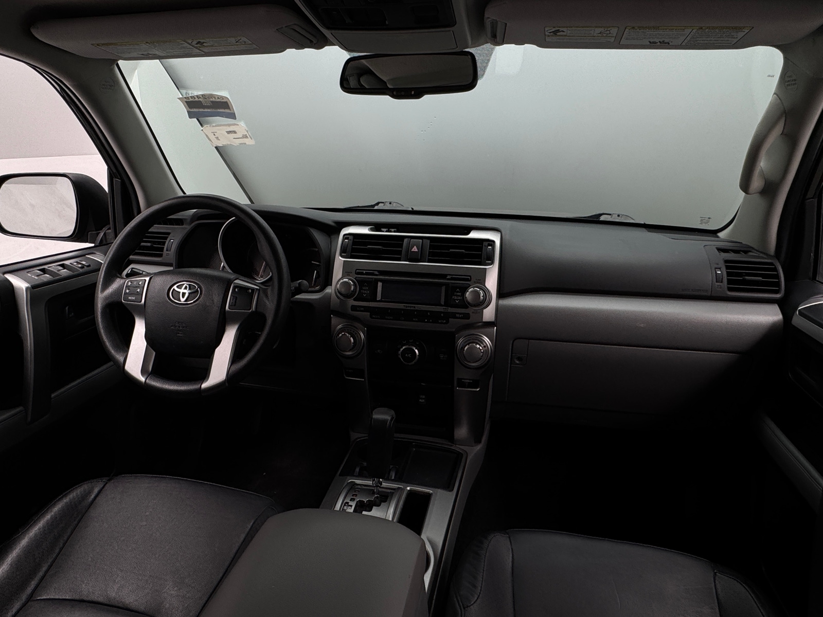 Thumbnail: 2013 Toyota 4Runner - 3