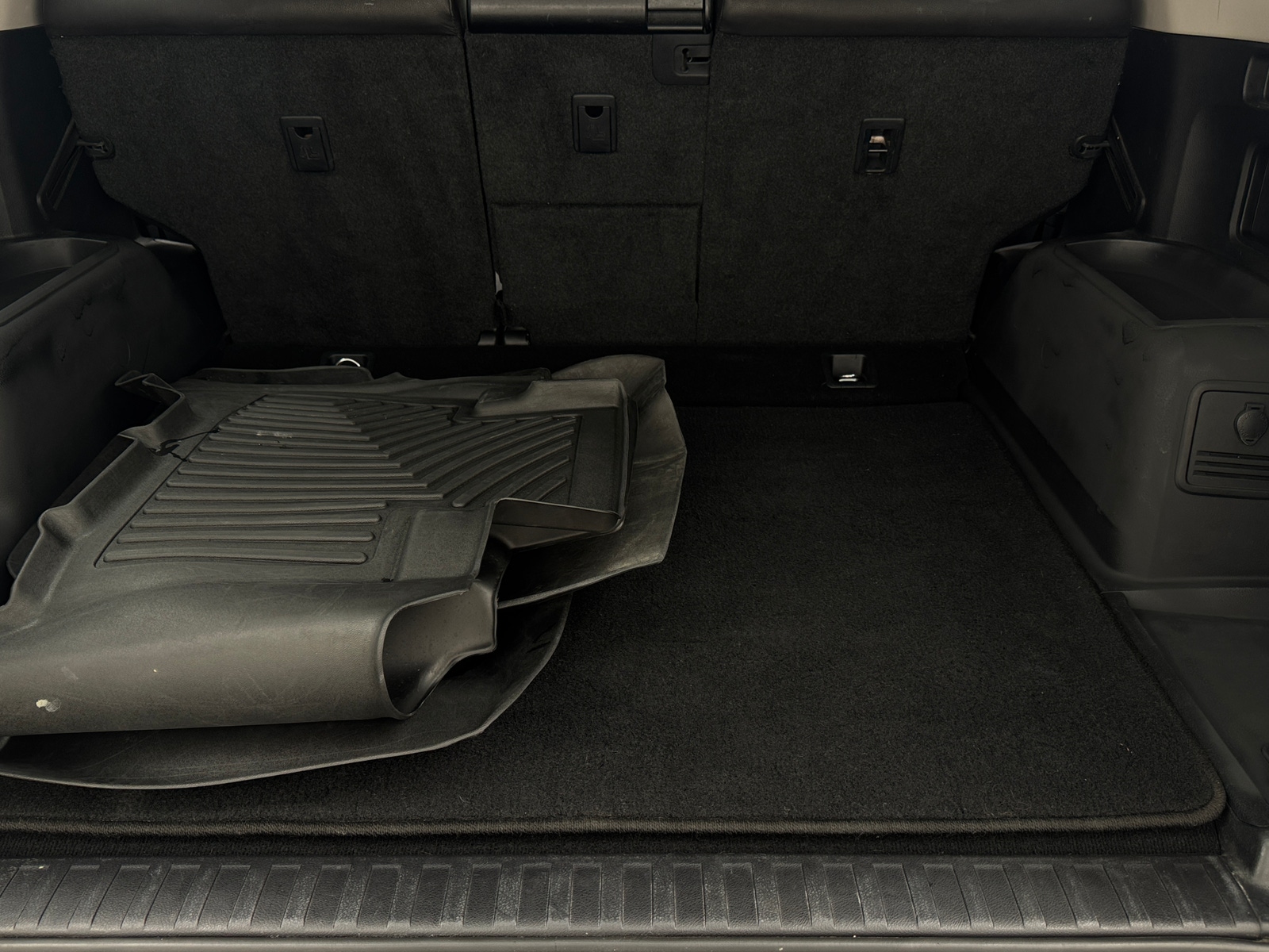 Thumbnail: 2013 Toyota 4Runner - 7