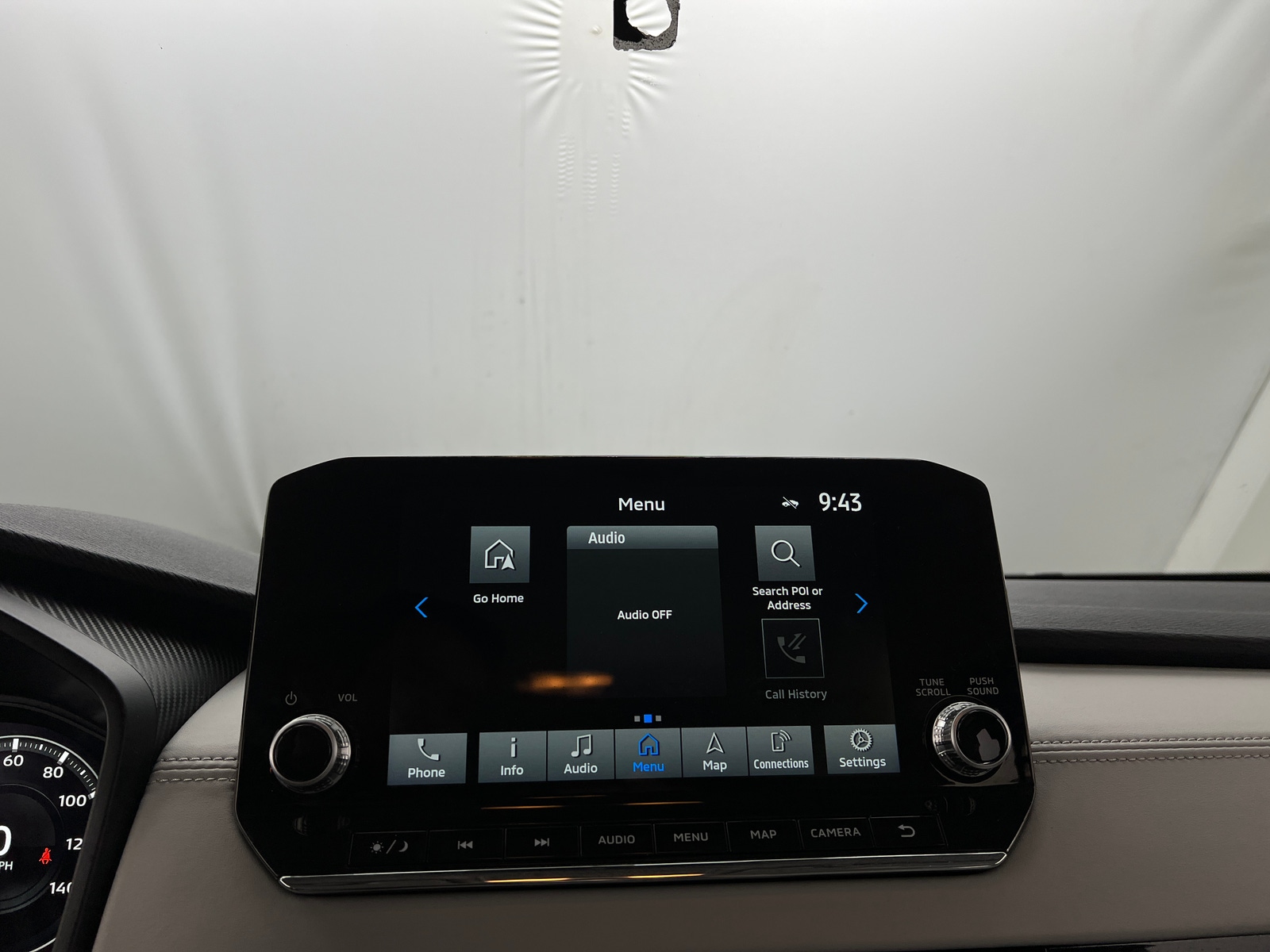 Thumbnail: 2023 Mitsubishi Outlander - 3