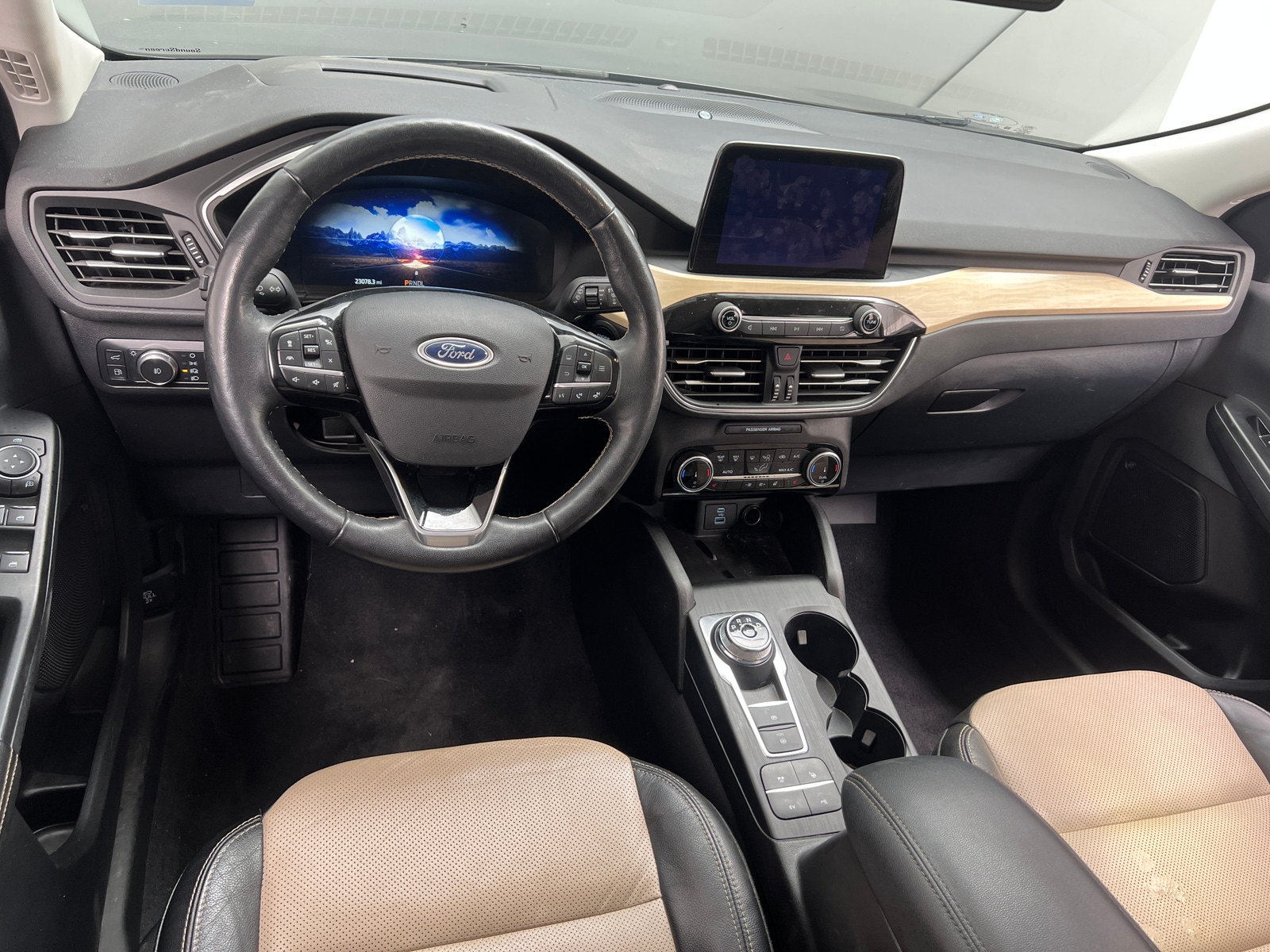 Thumbnail: 2022 Ford Escape - 2