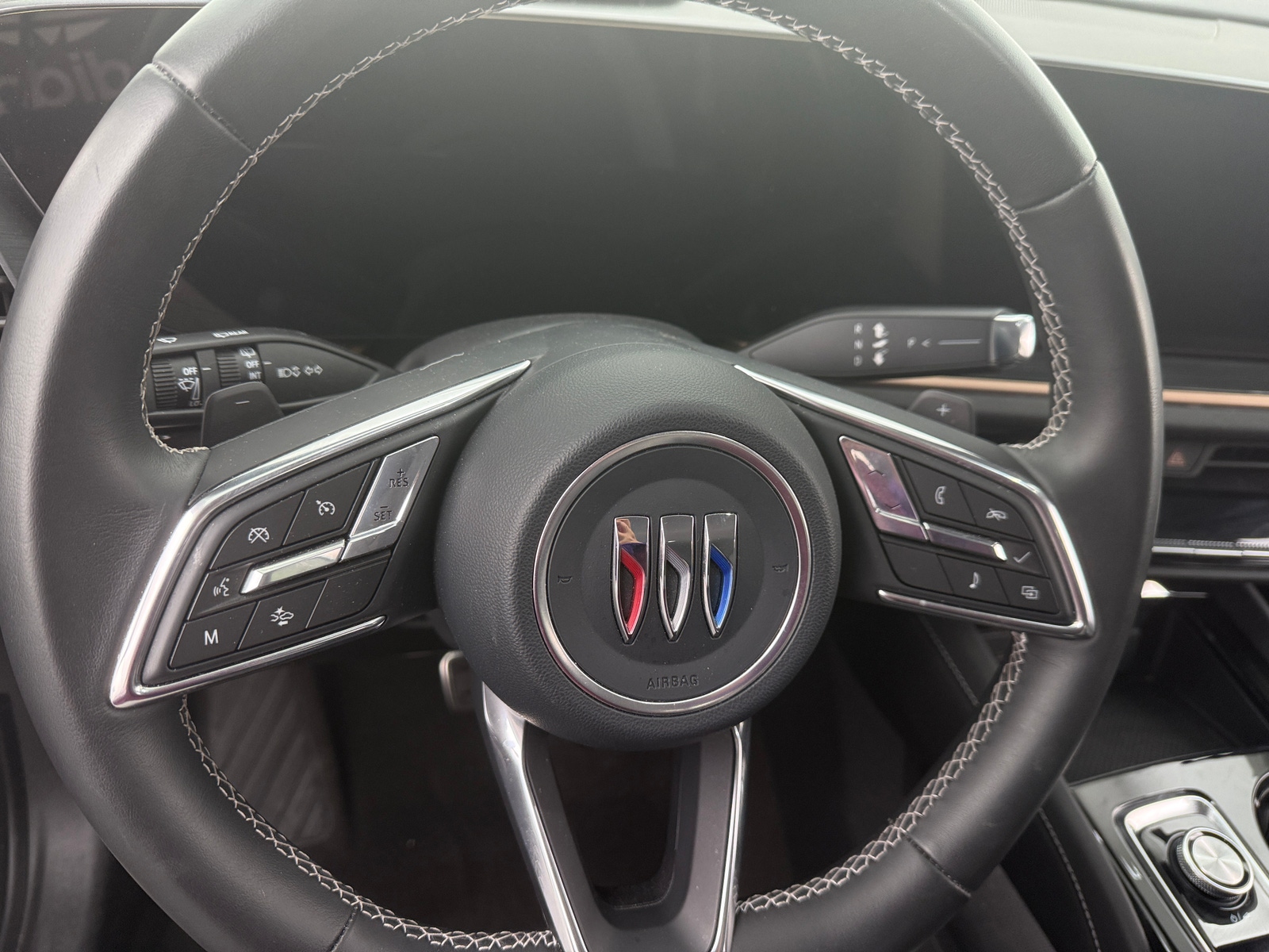 Thumbnail: 2025 Buick Envision - 4