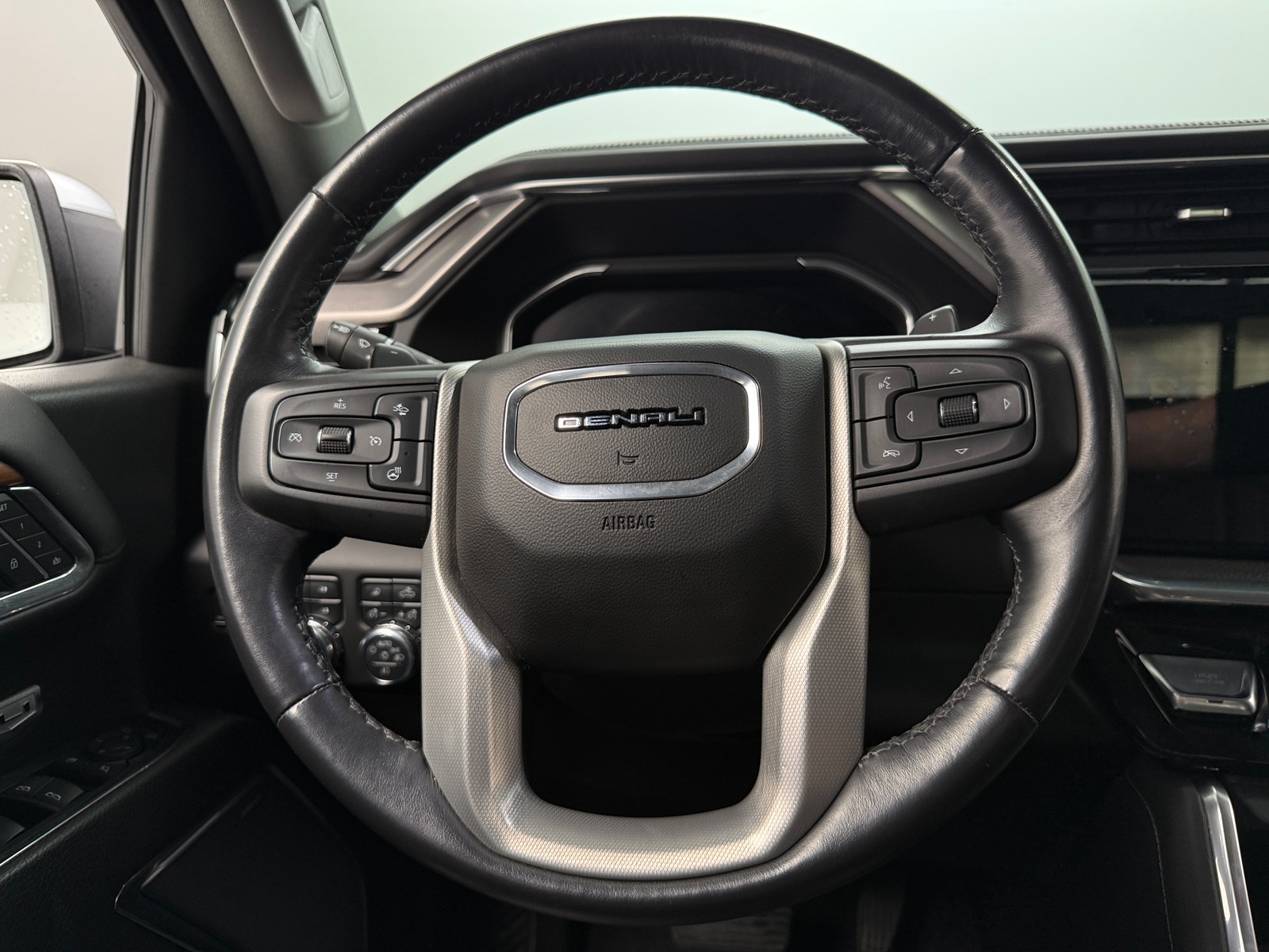 Thumbnail: 2023 GMC Sierra 1500 - 4