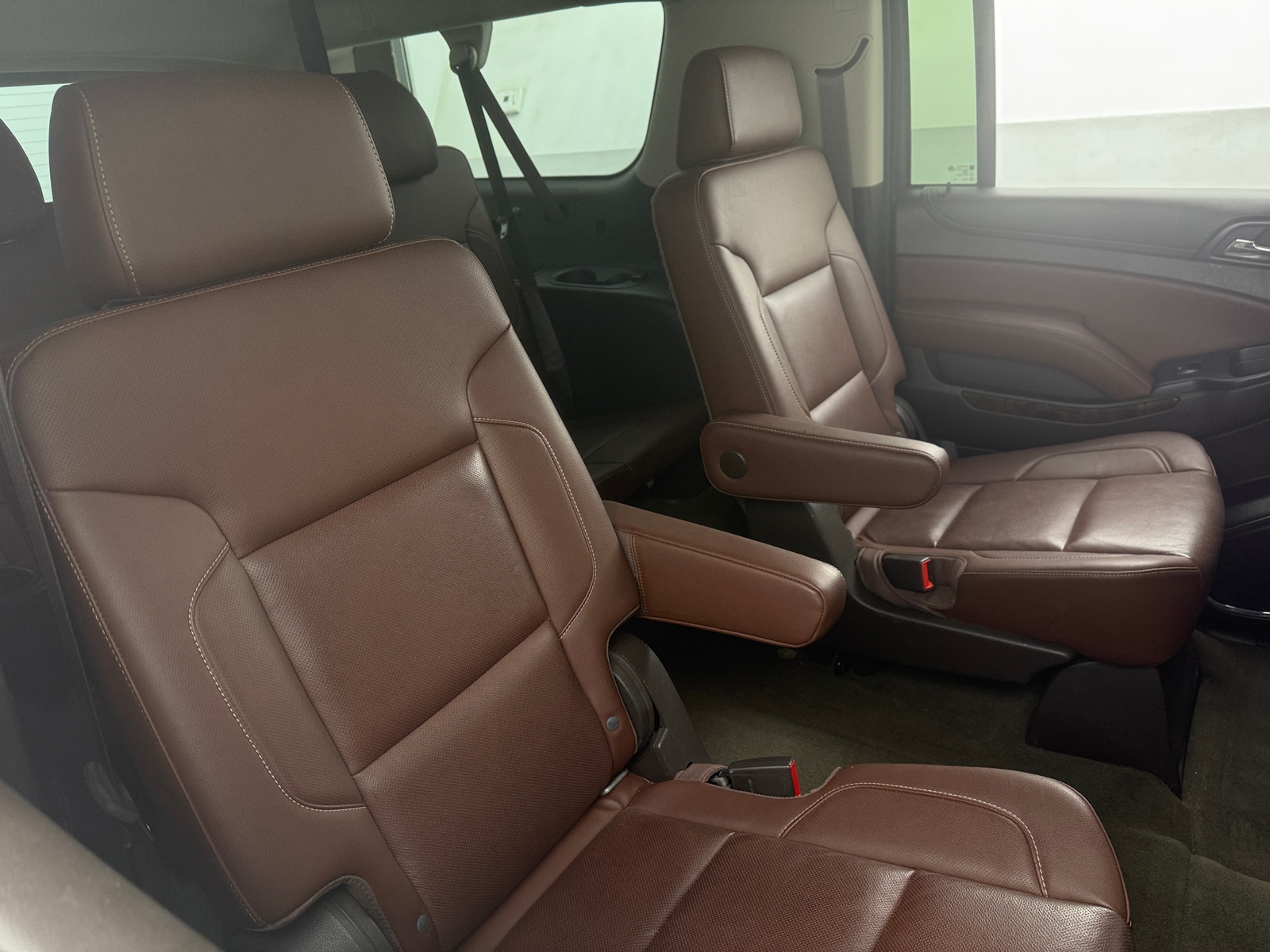 Thumbnail: 2016 Chevrolet Suburban - 5