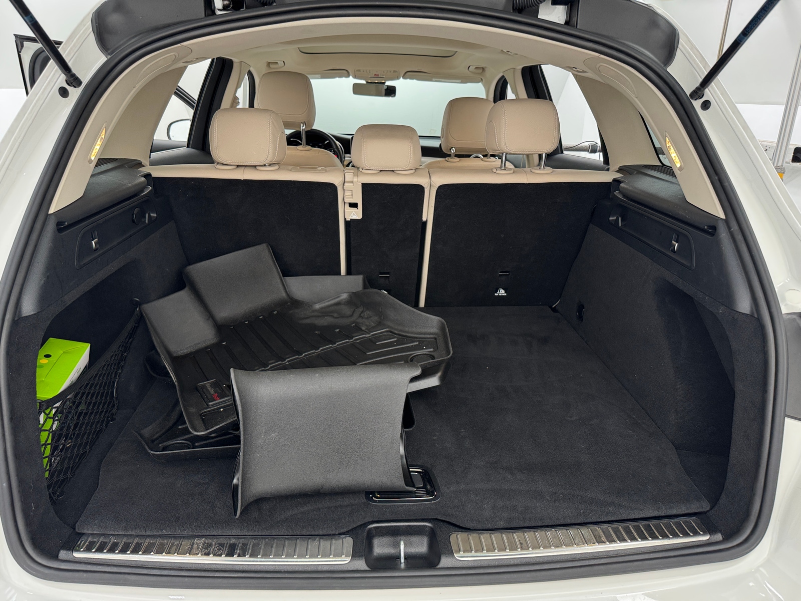 Thumbnail: 2021 Mercedes-Benz GLC - 6