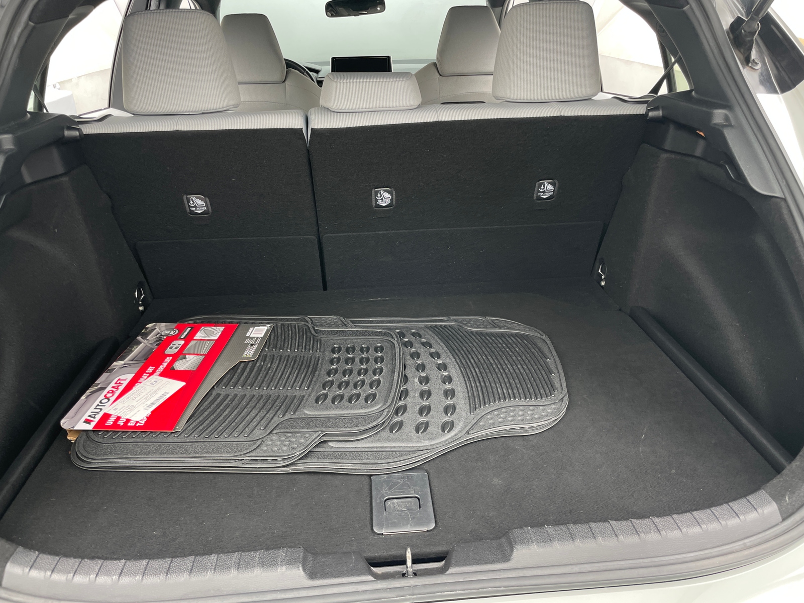 Thumbnail: 2023 Toyota Corolla - 7