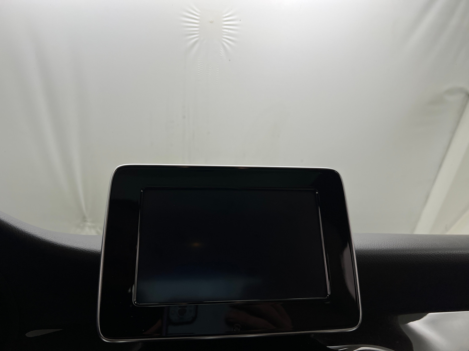 Thumbnail: 2015 Mercedes-Benz CLA - 2