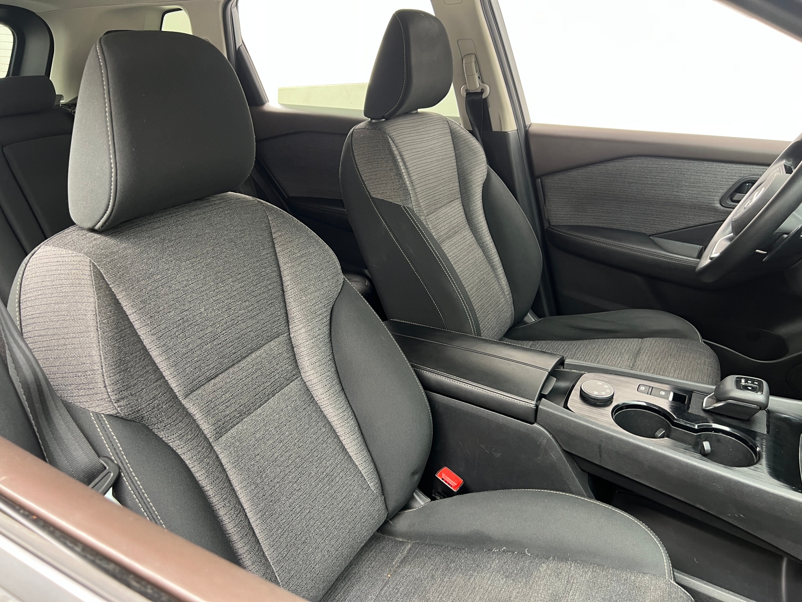 Thumbnail: 2021 Nissan Rogue - 2