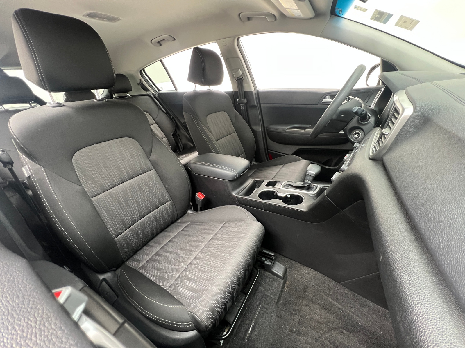 Thumbnail: 2020 Kia Sportage - 2