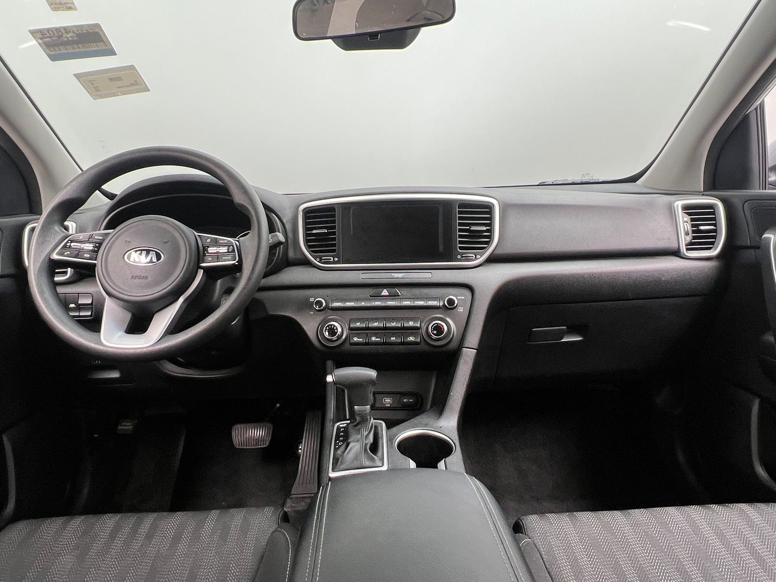 Thumbnail: 2020 Kia Sportage - 3