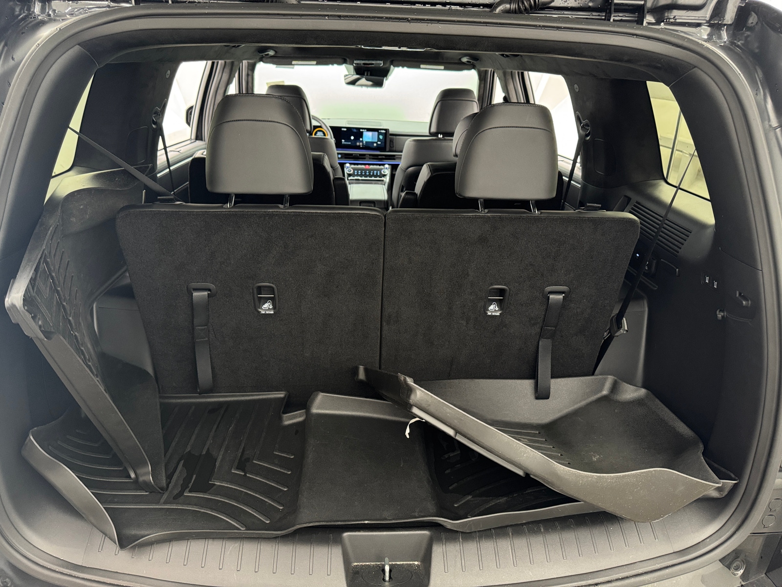 Thumbnail: 2025 Hyundai Santa Fe - 6