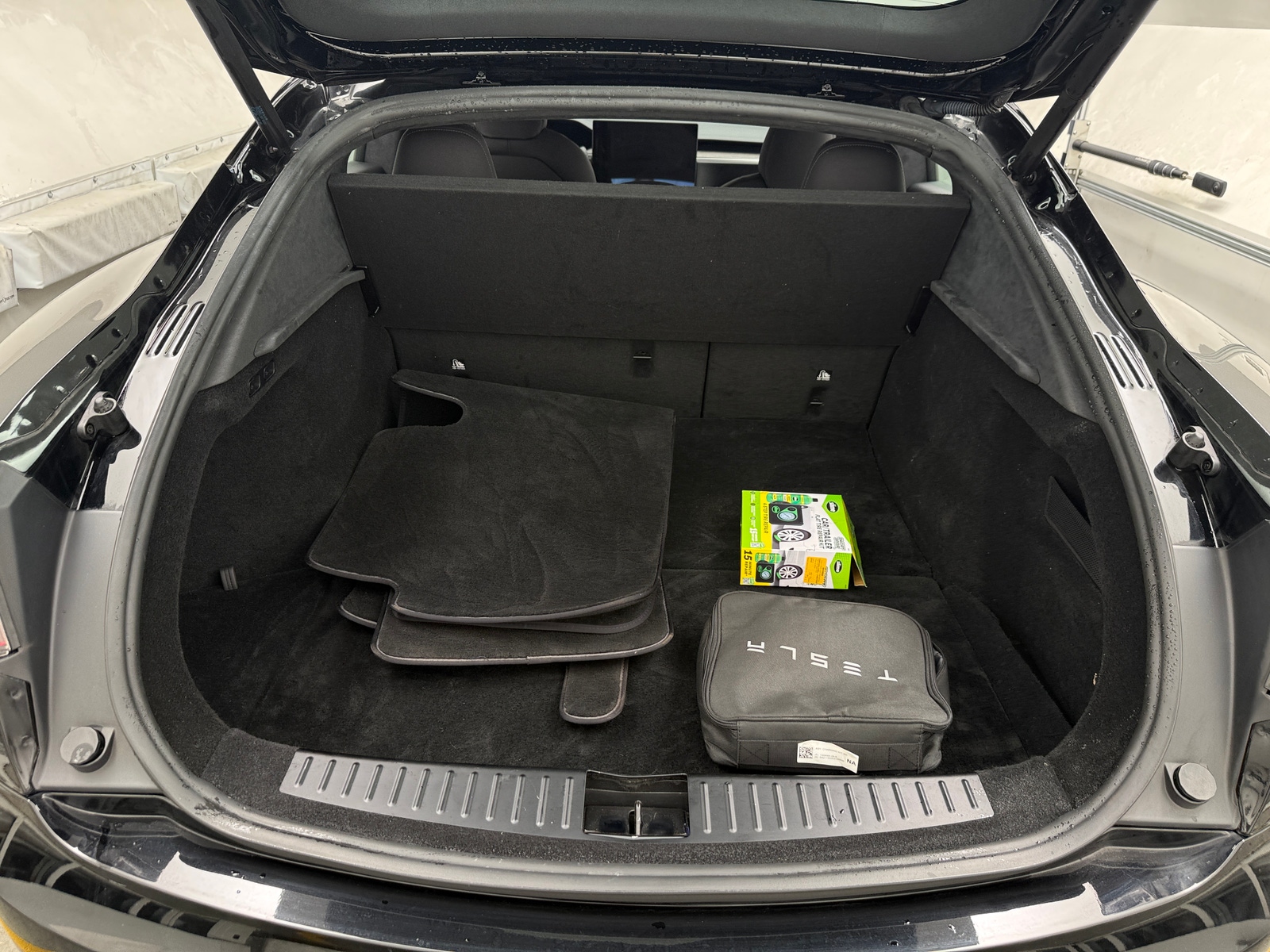 Thumbnail: 2021 Tesla Model S - 6