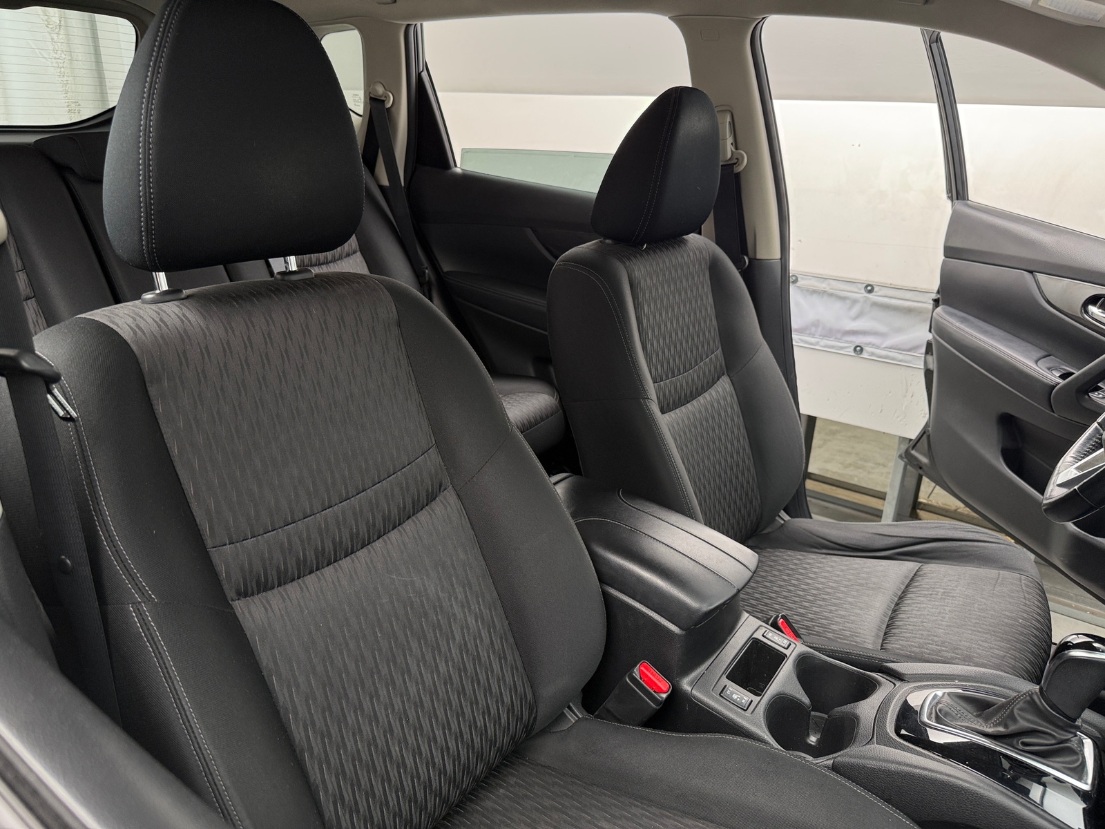 Thumbnail: 2019 Nissan Rogue - 2