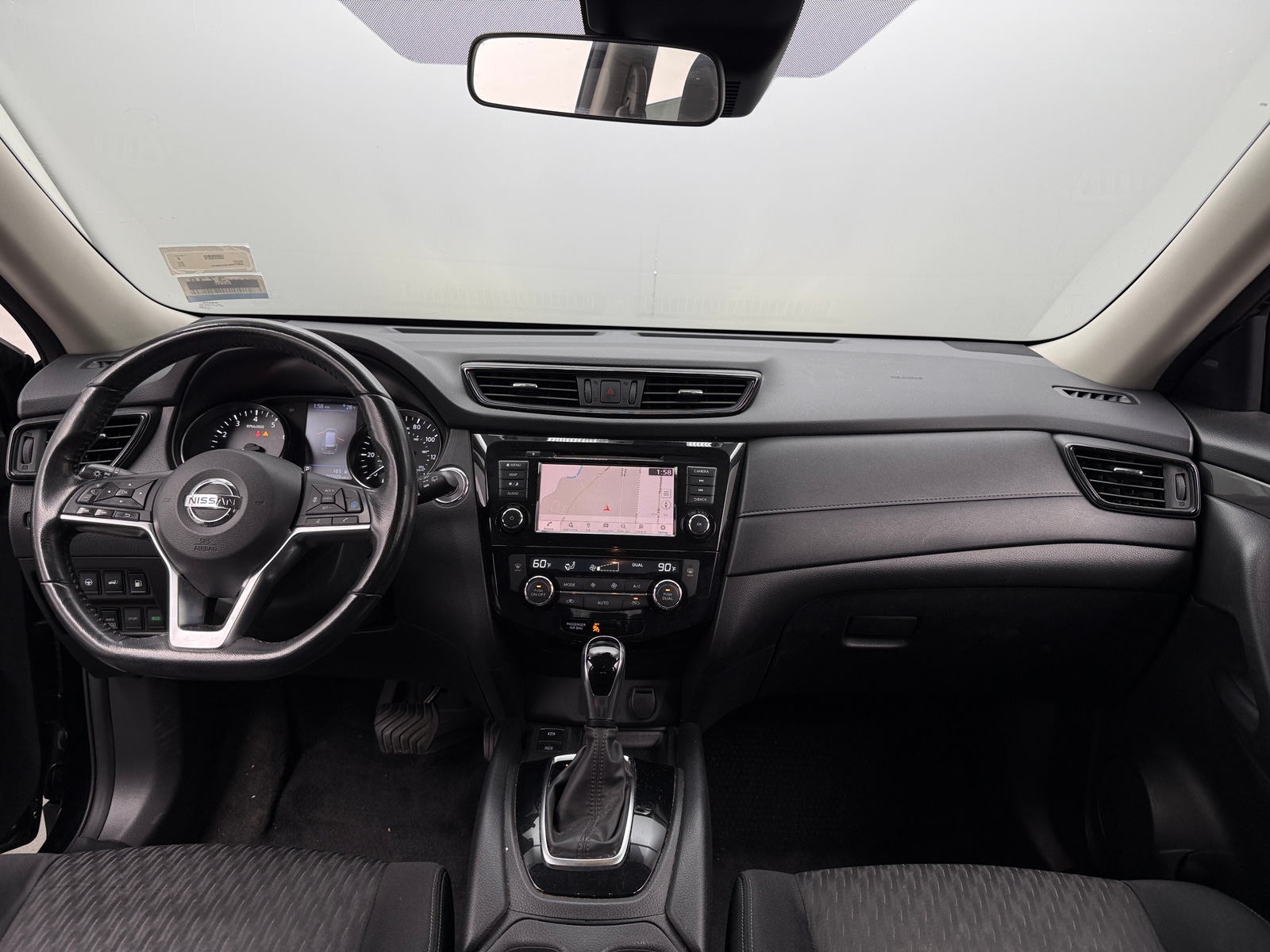 Thumbnail: 2019 Nissan Rogue - 3