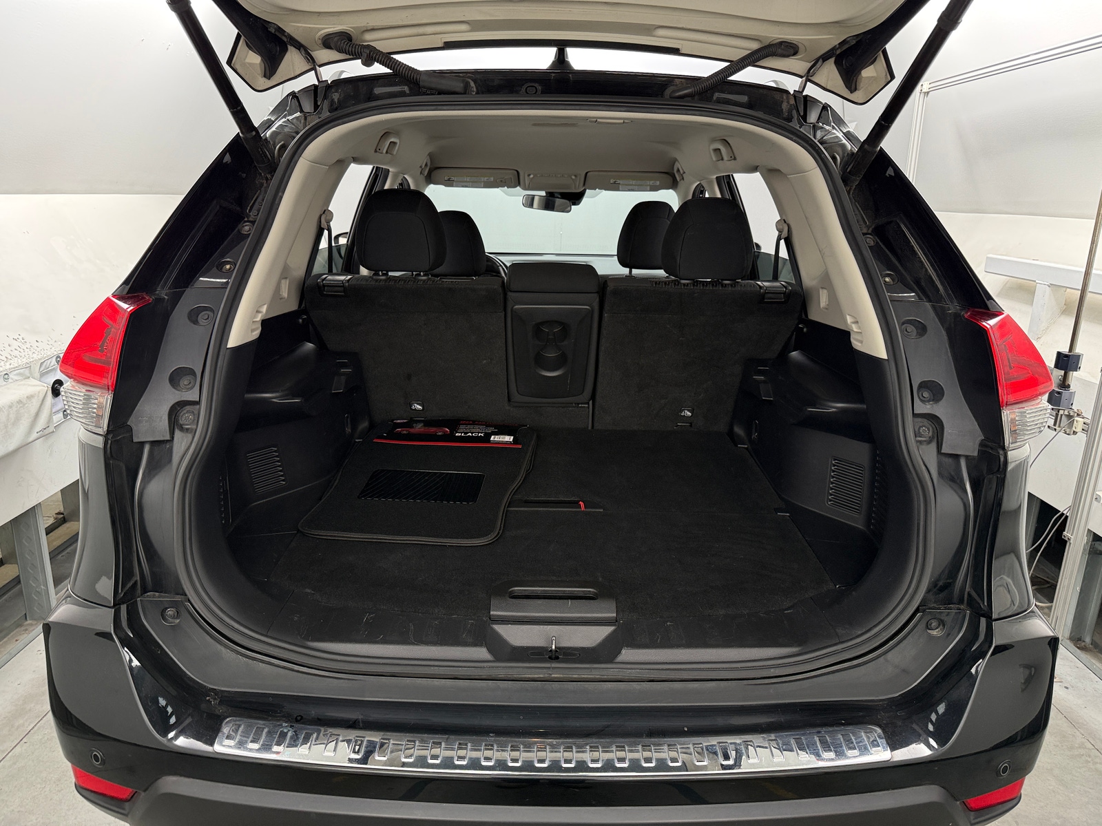 Thumbnail: 2019 Nissan Rogue - 7