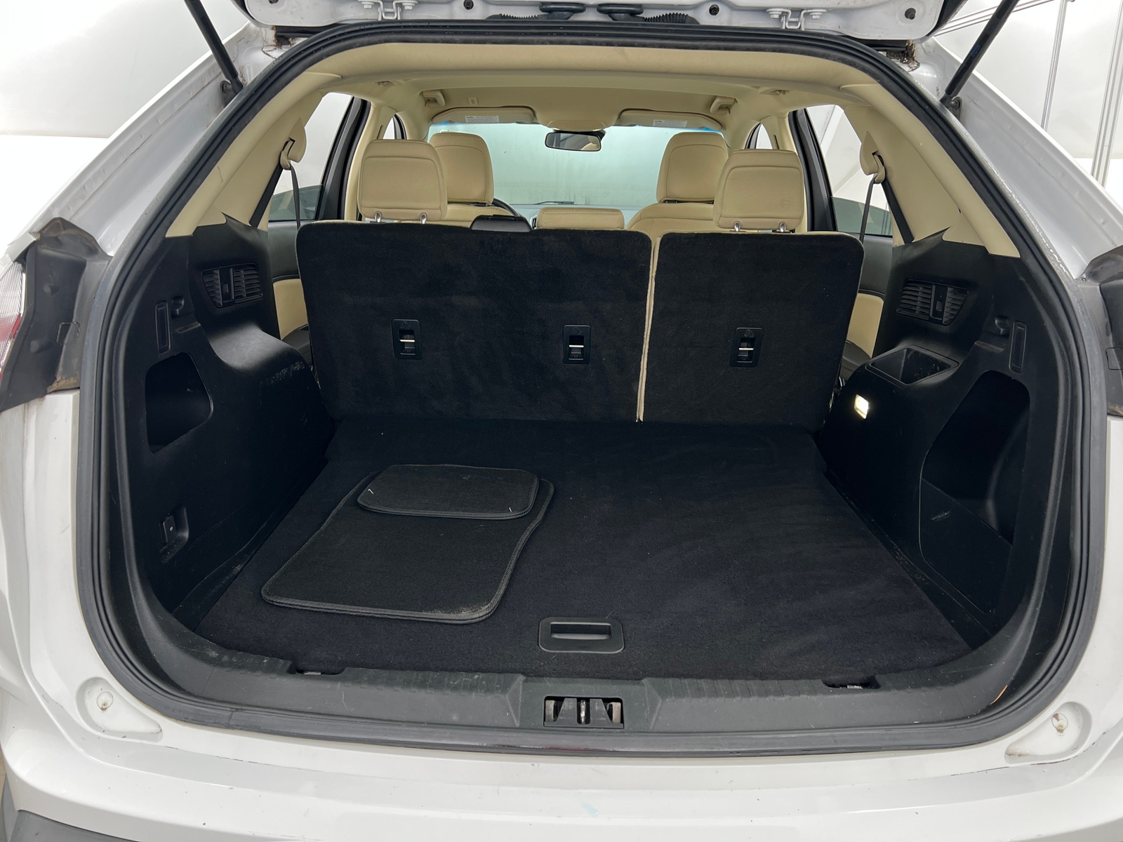 Thumbnail: 2020 Ford Edge - 7