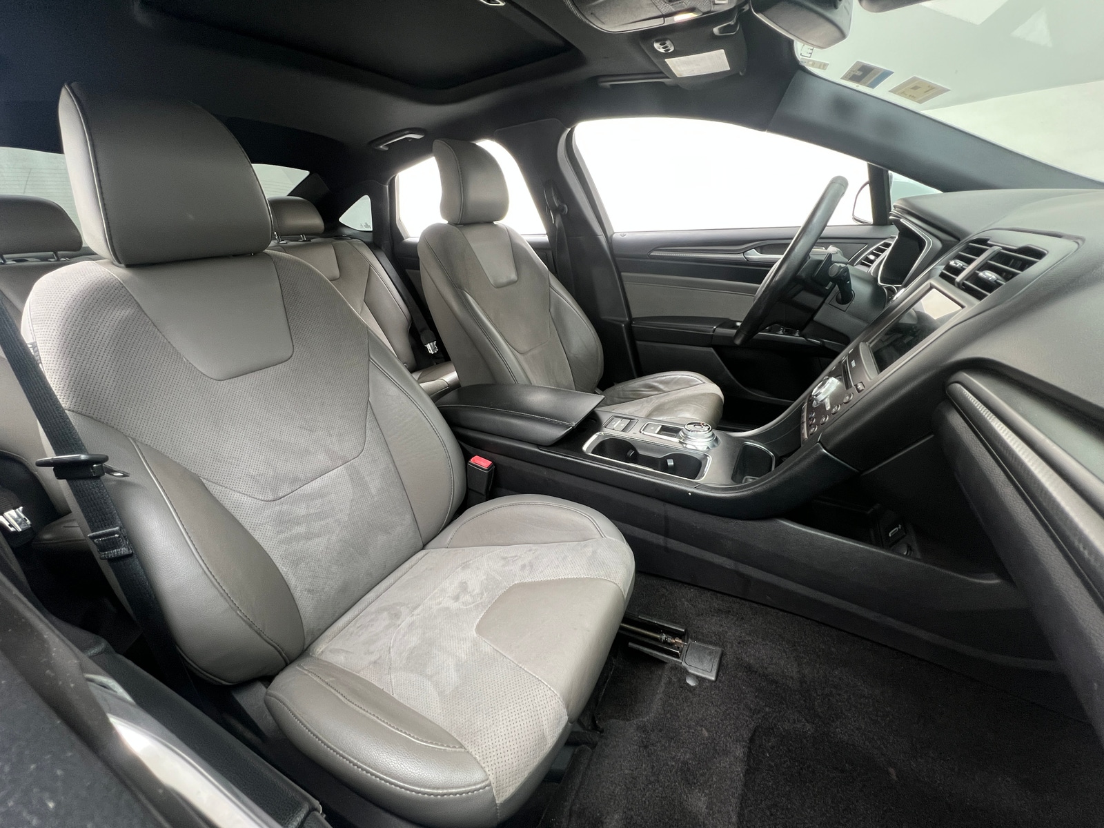 Thumbnail: 2017 Ford Fusion - 2