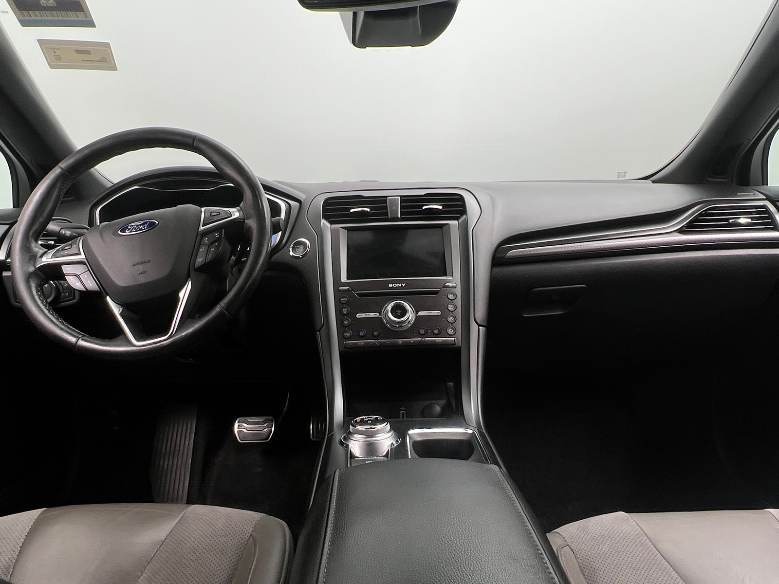 Thumbnail: 2017 Ford Fusion - 3