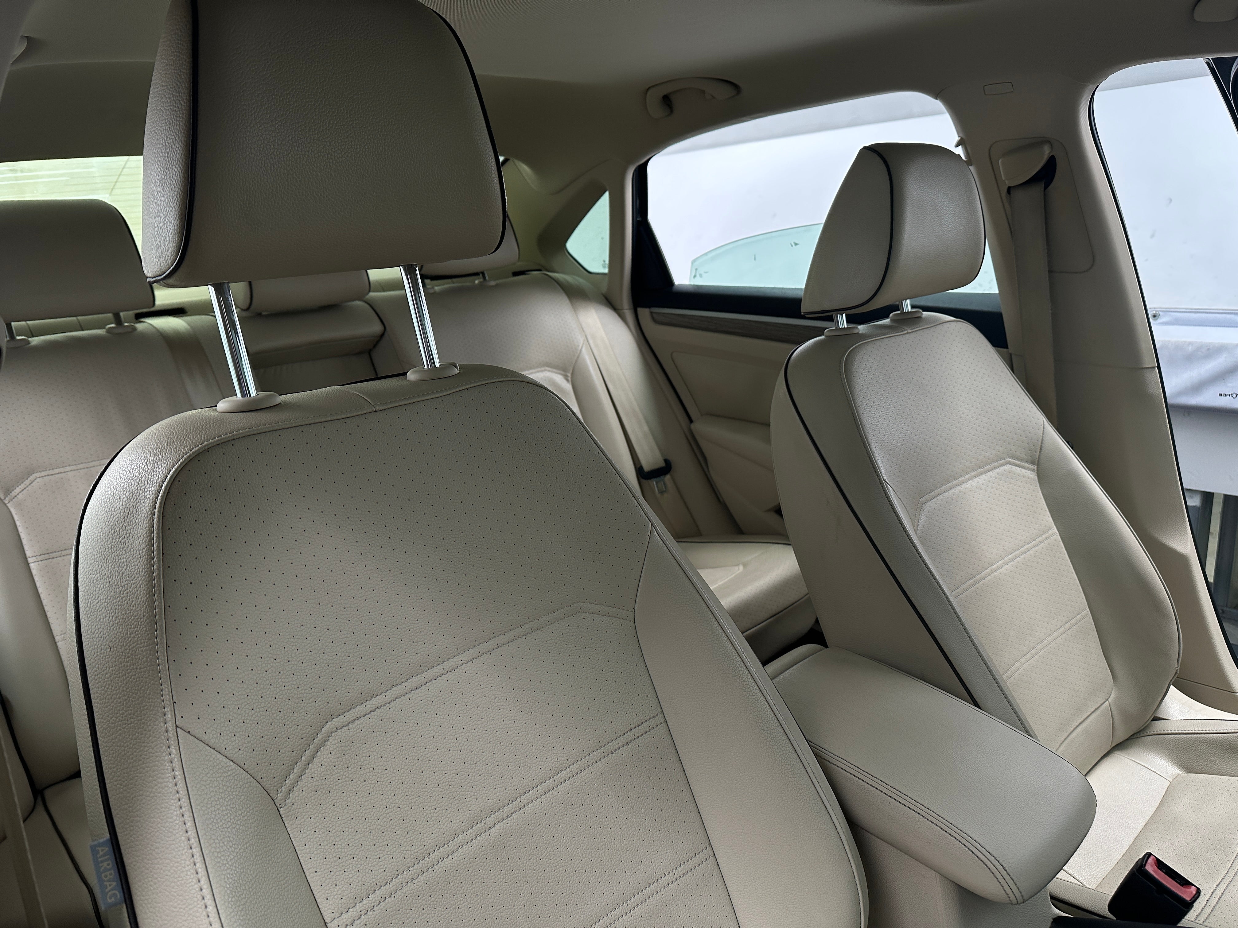 2017 Volkswagen Passat