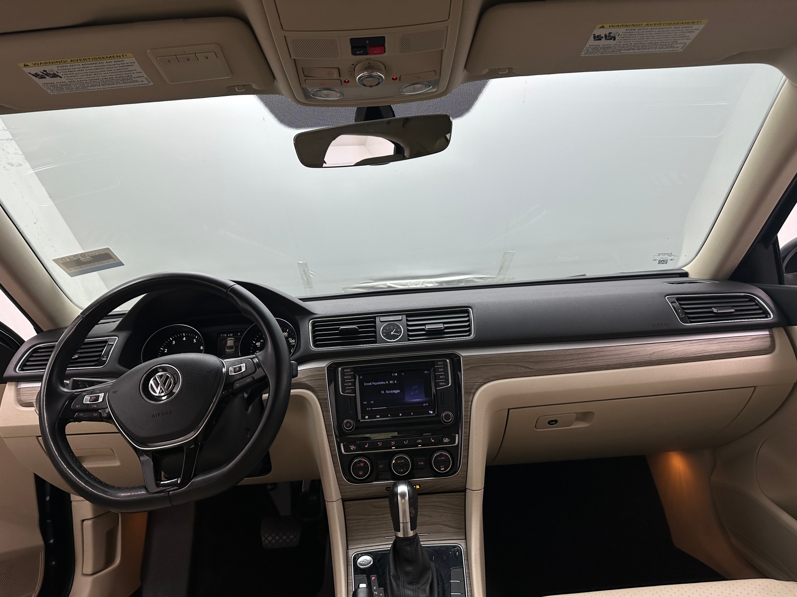 Thumbnail: 2017 Volkswagen Passat - 2