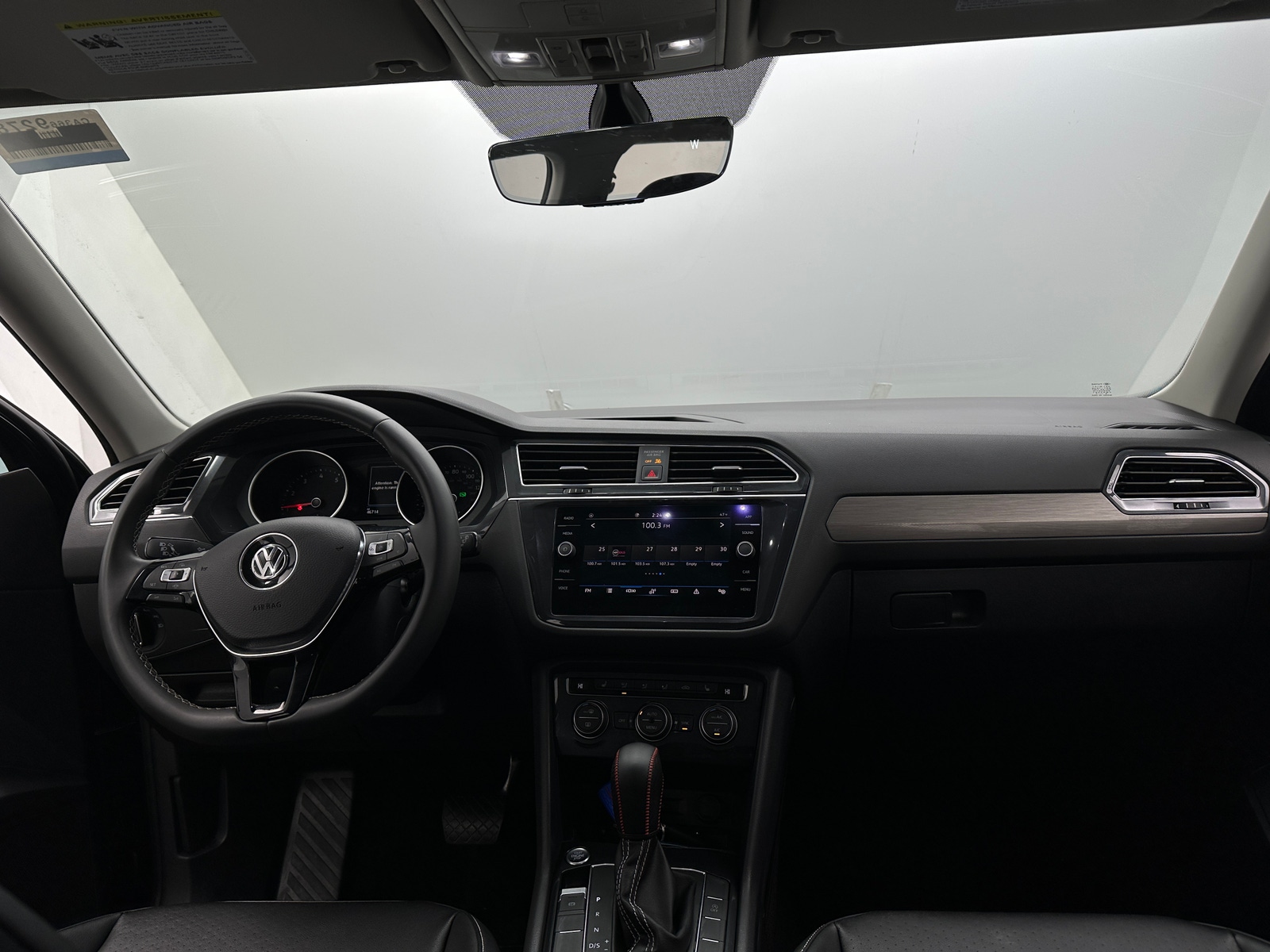 Thumbnail: 2021 Volkswagen Tiguan - 2