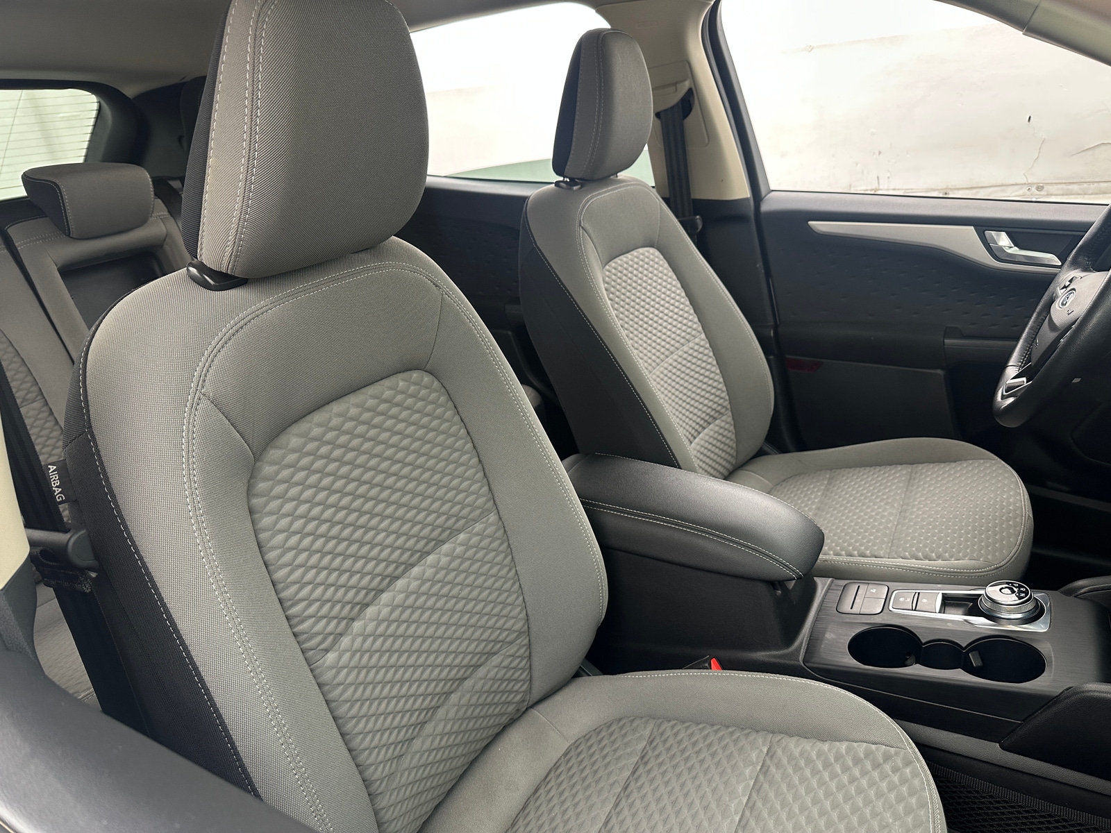 Thumbnail: 2020 Ford Escape - 2