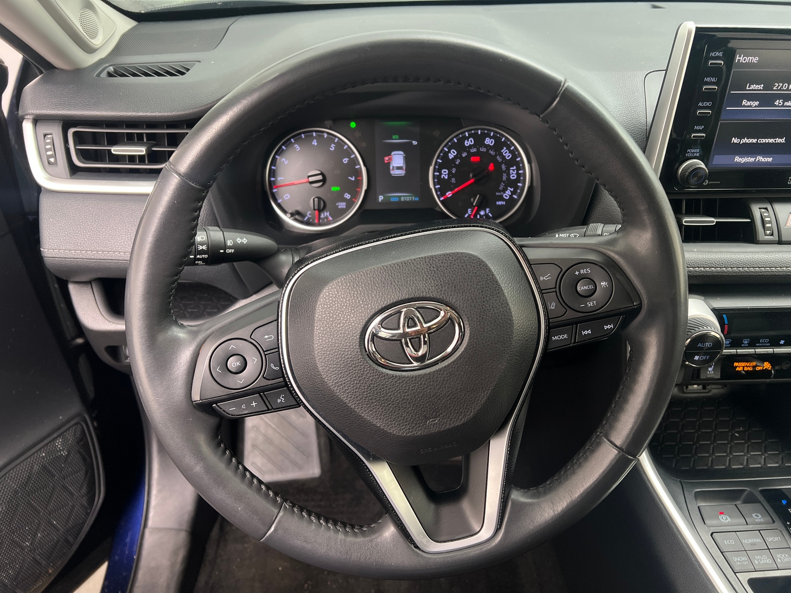 Thumbnail: 2020 Toyota RAV4 - 4