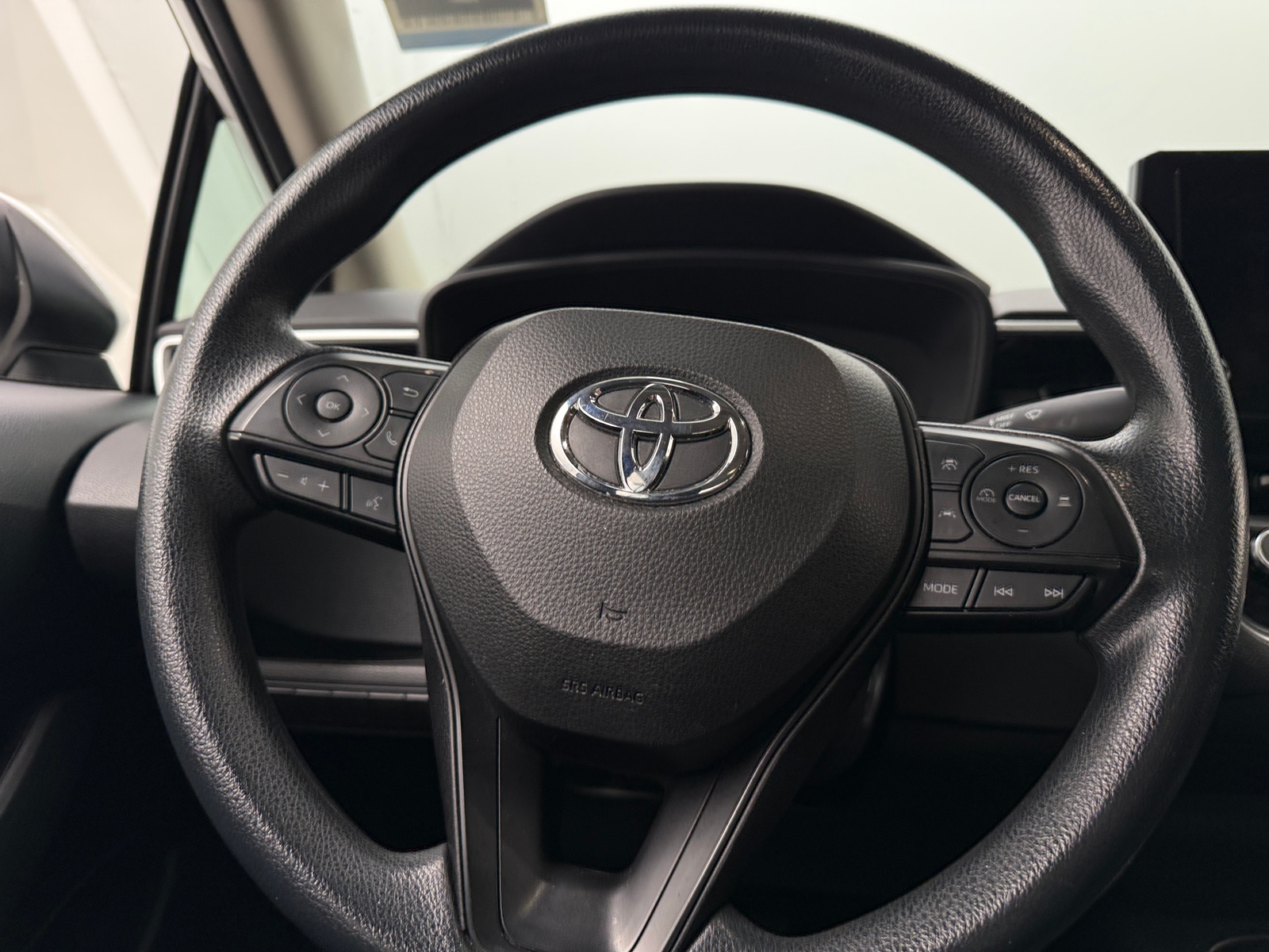 Thumbnail: 2023 Toyota Corolla - 5