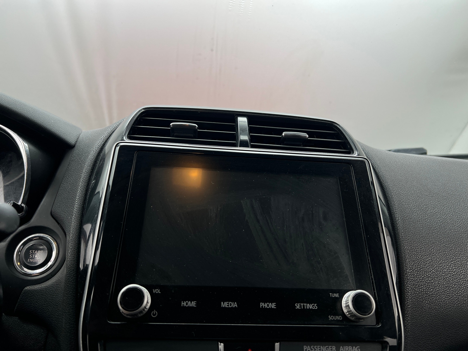 Thumbnail: 2020 Mitsubishi Outlander Sport - 4