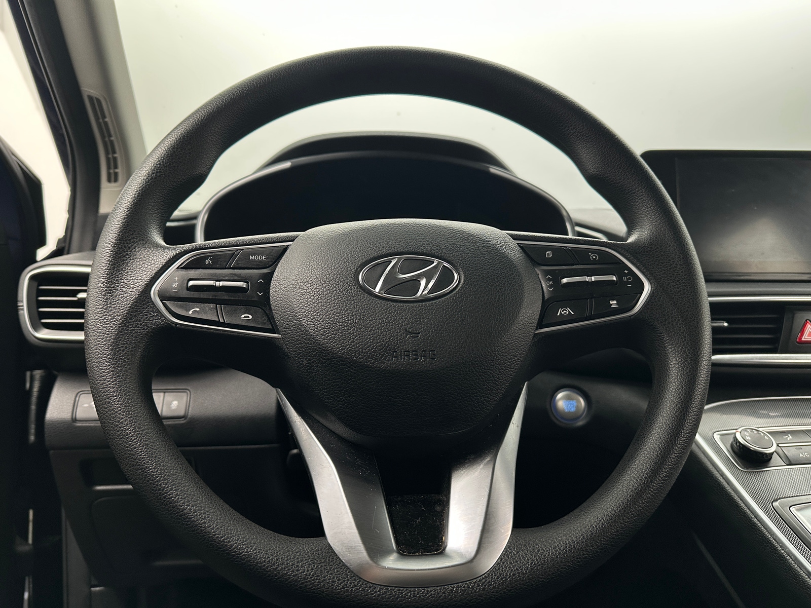 Thumbnail: 2022 Hyundai Santa Fe - 5