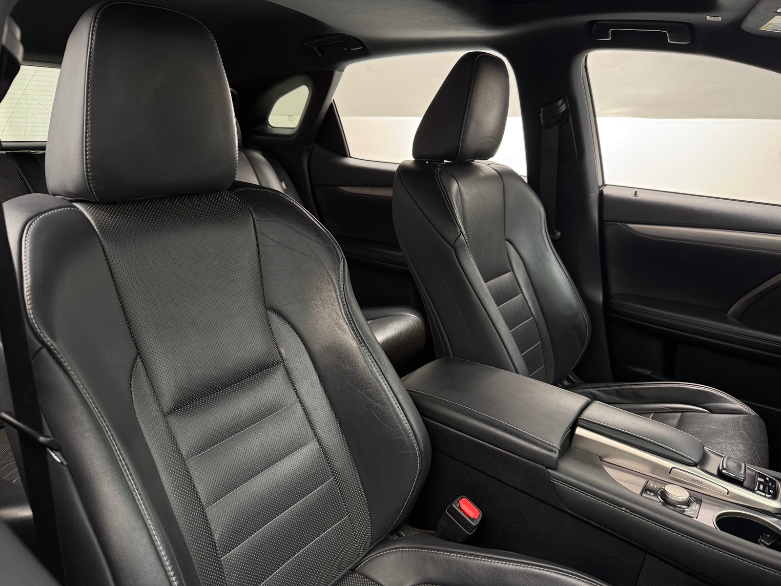 Thumbnail: 2018 Lexus RX - 2