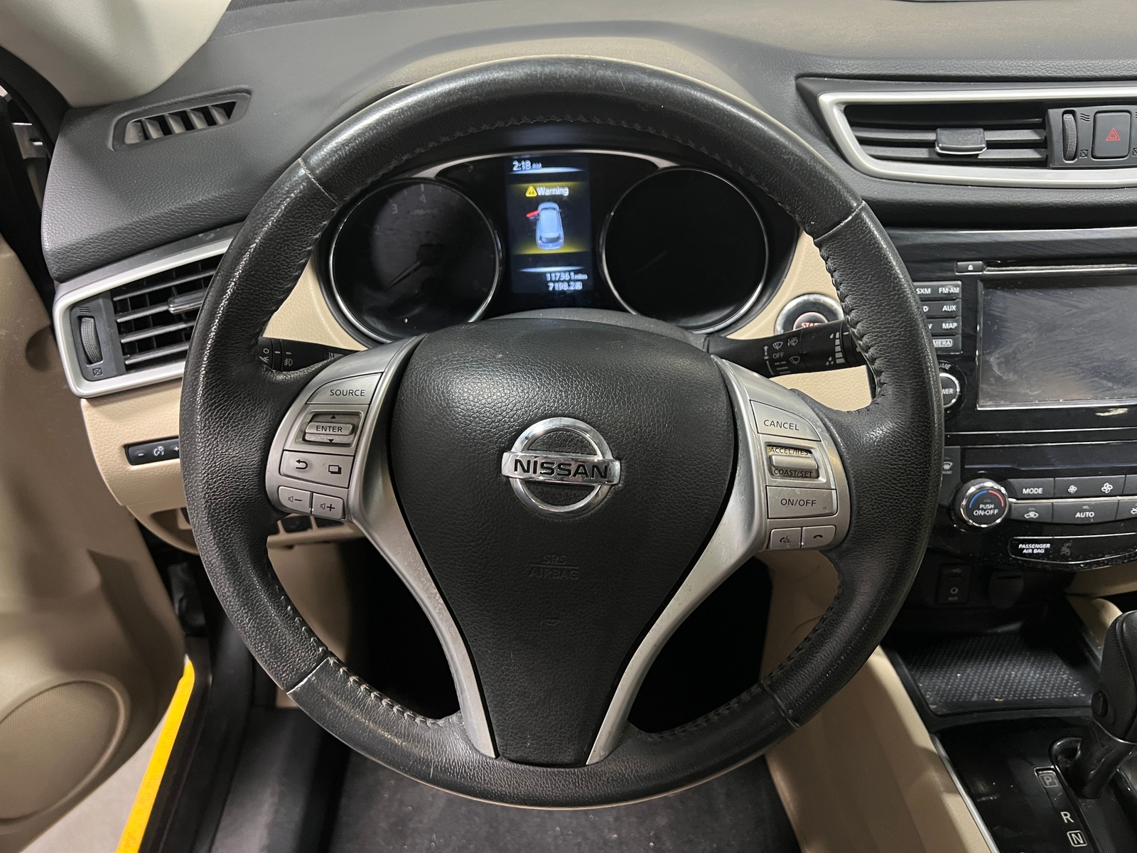 Thumbnail: 2016 Nissan Rogue - 4