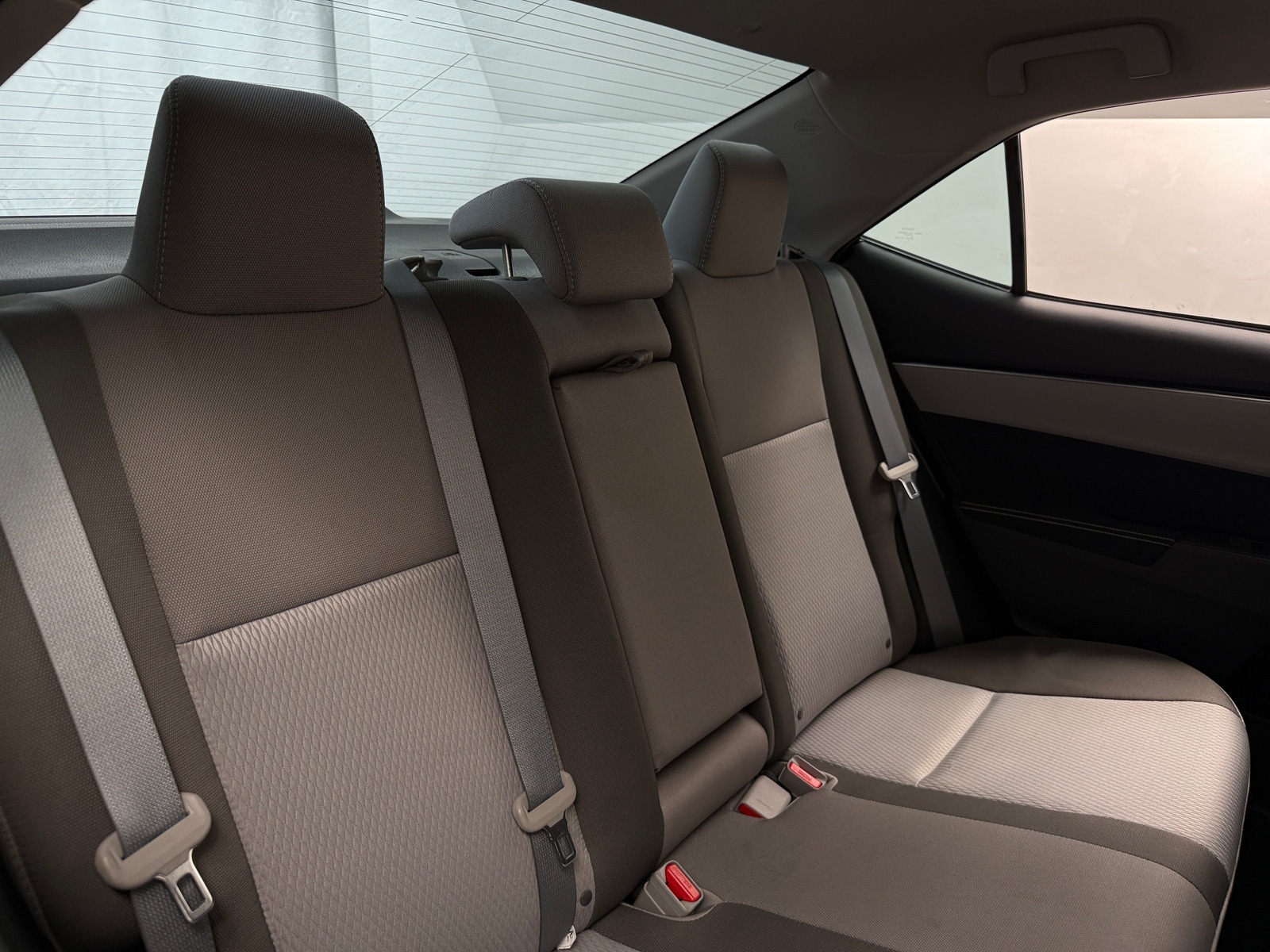 Thumbnail: 2017 Toyota Corolla - 6