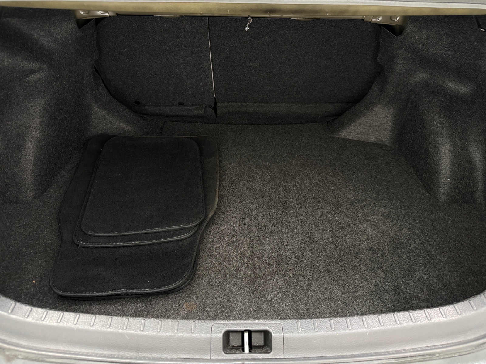 Thumbnail: 2017 Toyota Corolla - 7