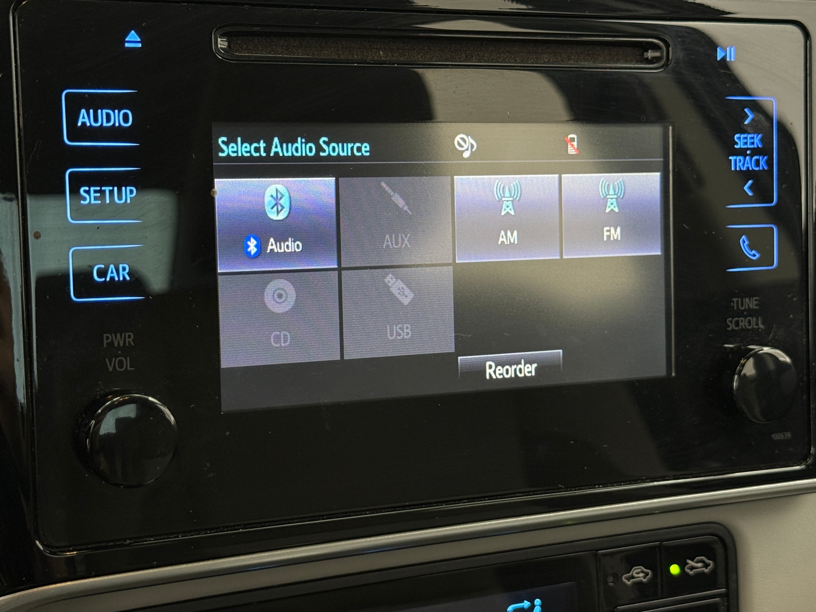 Thumbnail: 2017 Toyota Corolla - 4