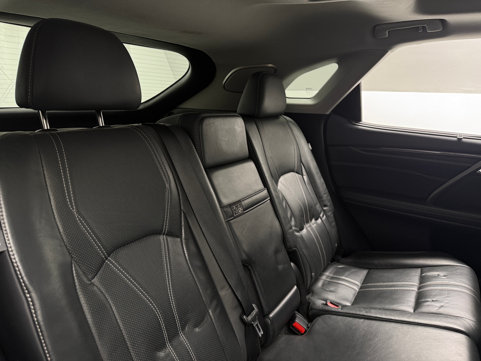 Thumbnail: 2018 Lexus RX - 5