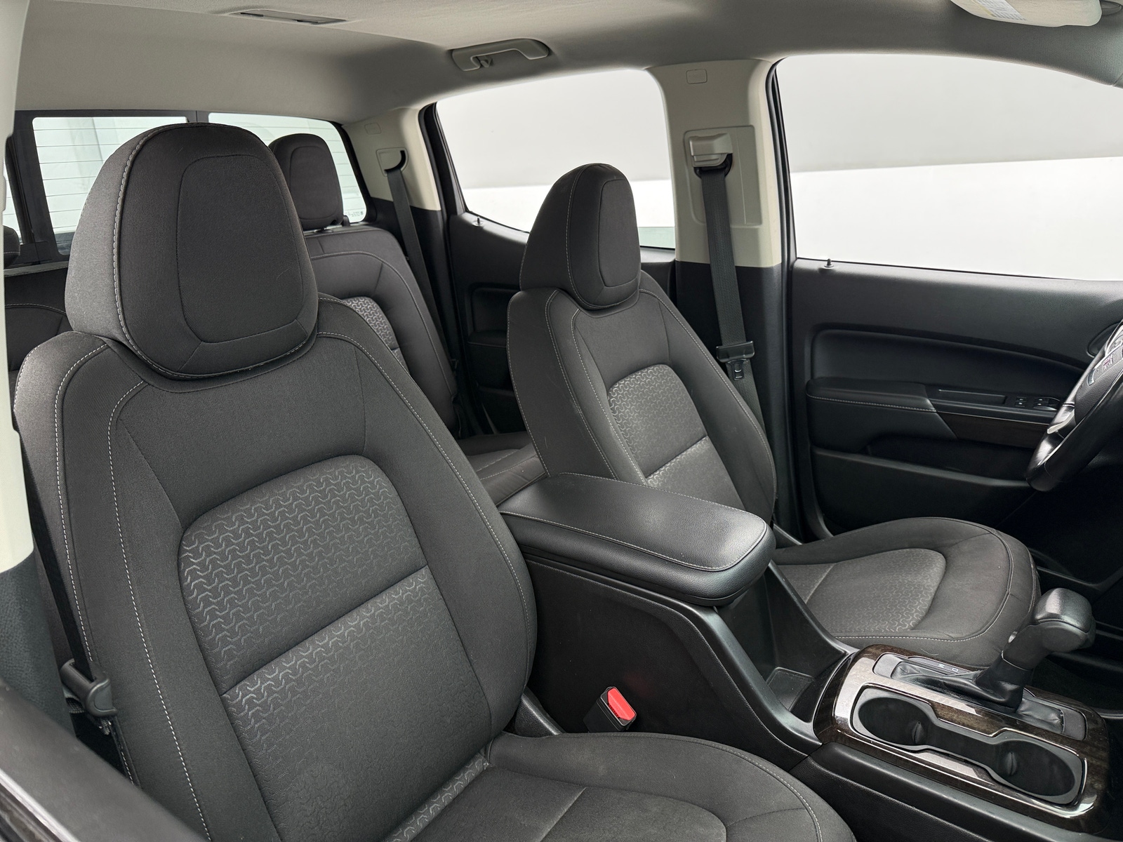 Thumbnail: 2016 GMC Canyon - 2