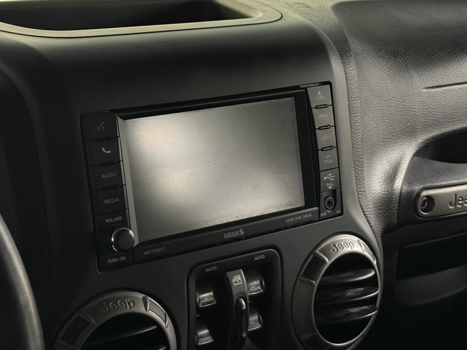 Thumbnail: 2018 Jeep Wrangler - 3