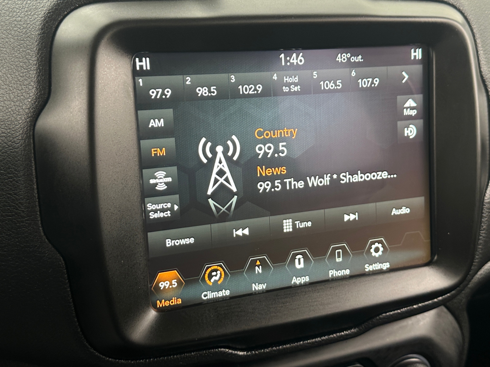 Thumbnail: 2023 Jeep Renegade - 4