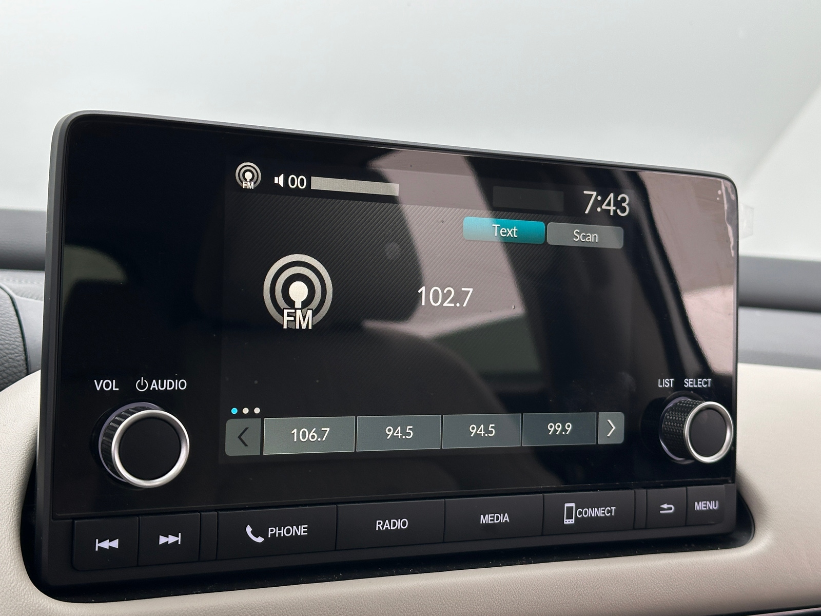 Thumbnail: 2023 Honda HR-V - 4