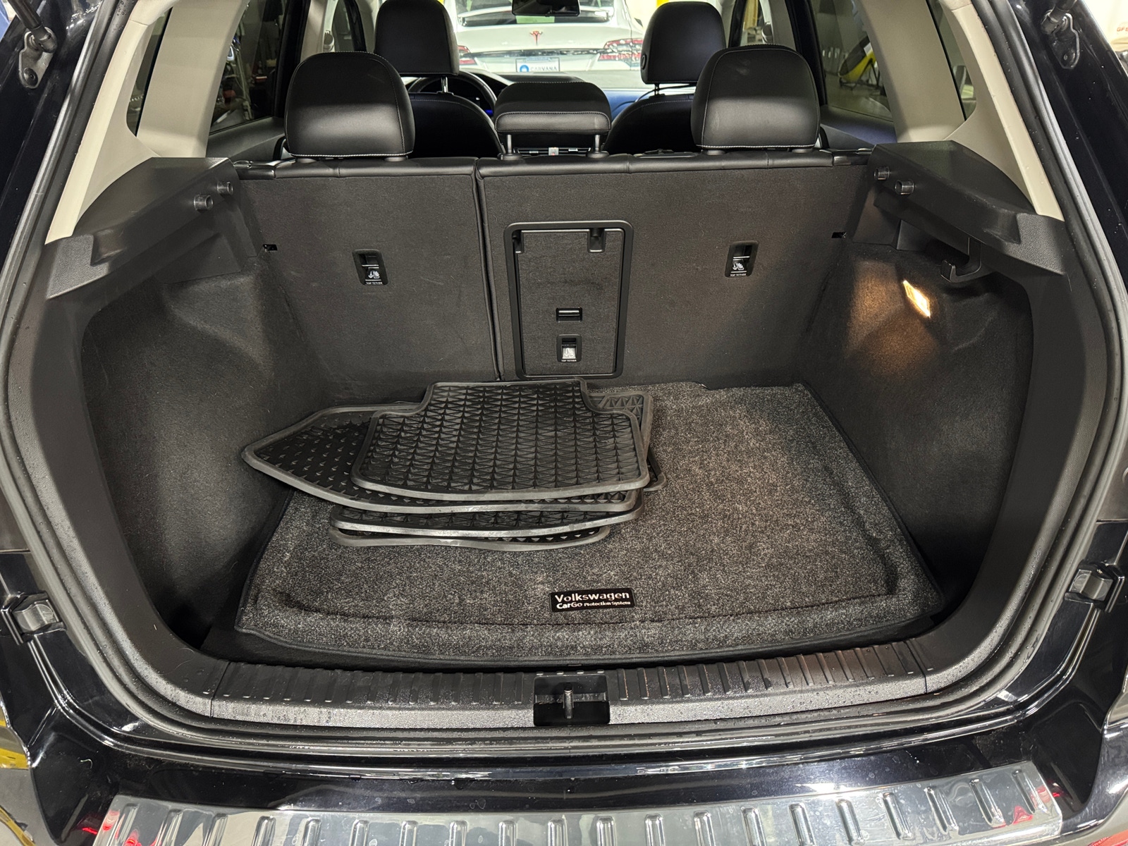 Thumbnail: 2022 Volkswagen Taos - 6