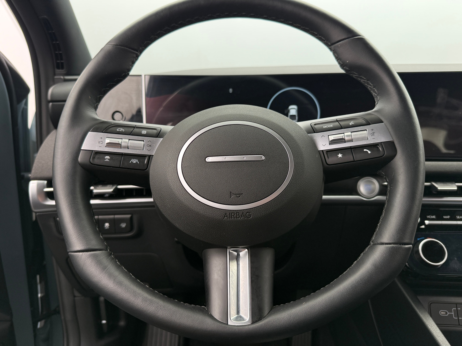 Thumbnail: 2025 Hyundai Santa Cruz - 4