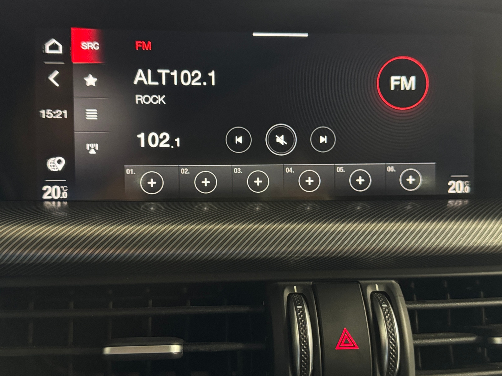 Thumbnail: 2020 Alfa Romeo Stelvio - 3