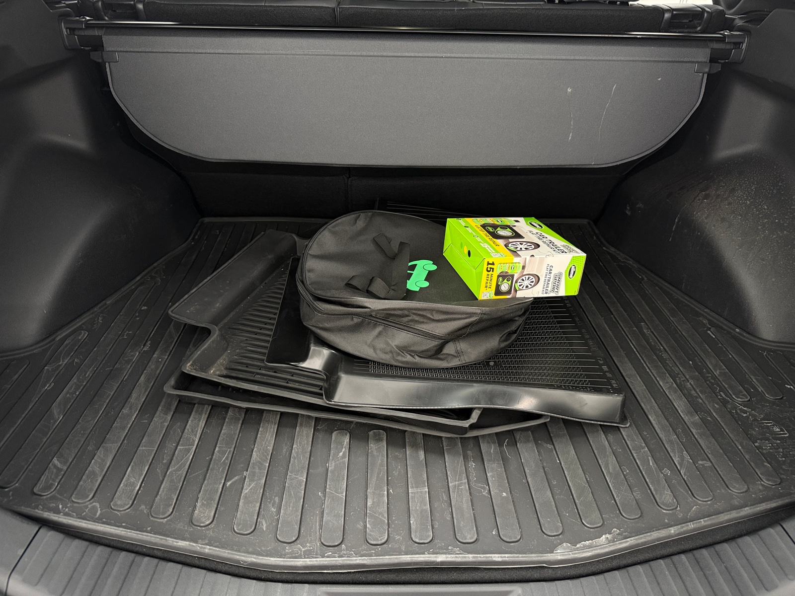 Thumbnail: 2025 Toyota bZ4X - 6