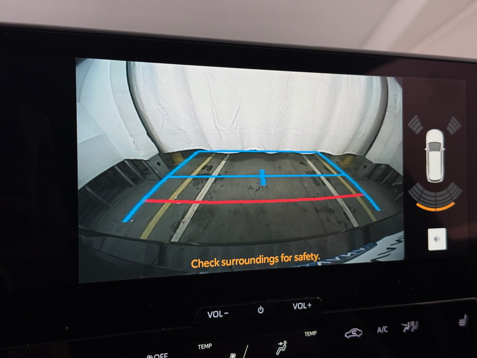 Thumbnail: 2025 Toyota bZ4X - 3