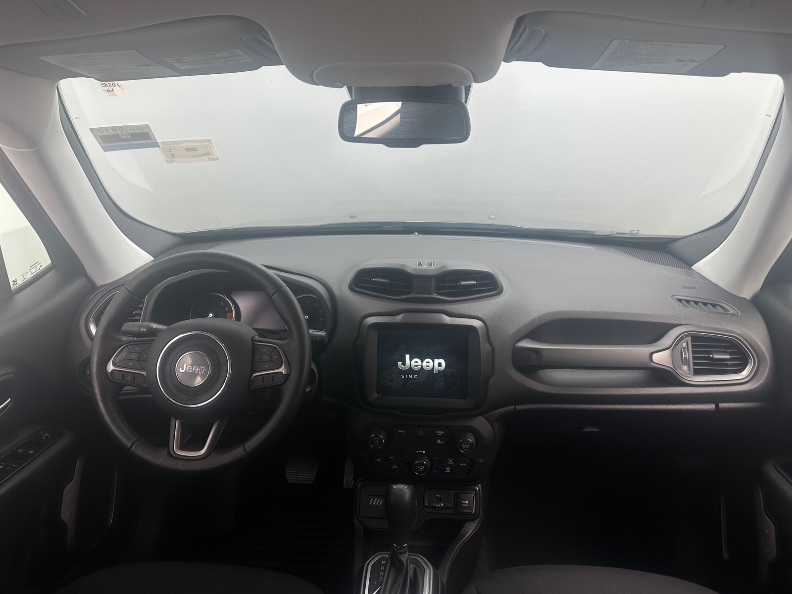 Thumbnail: 2022 Jeep Renegade - 3