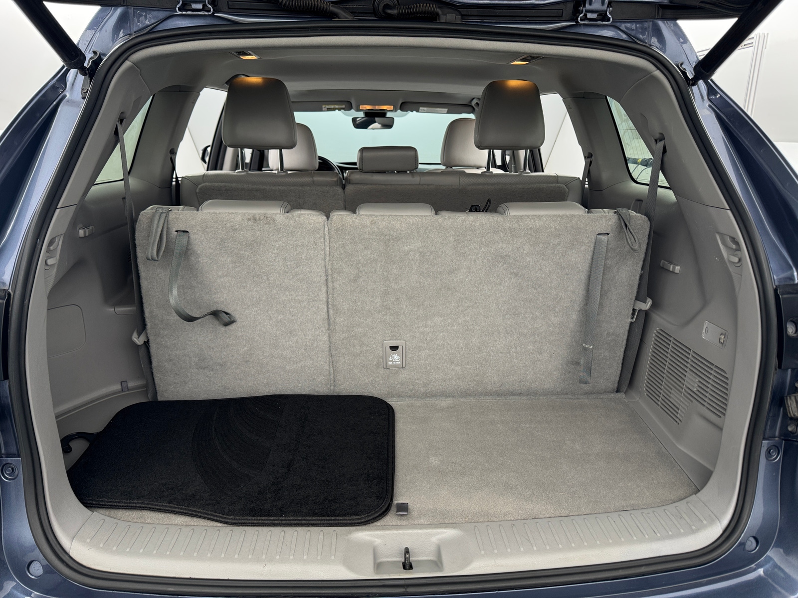 Thumbnail: 2017 Toyota Highlander - 6